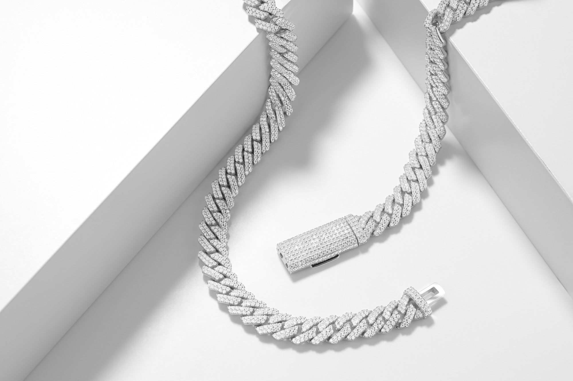 Moissanite Cuban Link Chain 10mm 12mm 15mm in 925 Silver 18” 20” 22" 24" with GRA Certificate