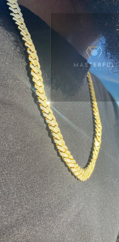 Moissanite Cuban Link Chain in Yellow Gold 10mm 18”-24” with GRA Certificate