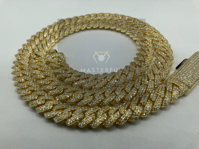 Moissanite Cuban Link Chain in Yellow Gold 10mm 18”-24” with GRA Certificate